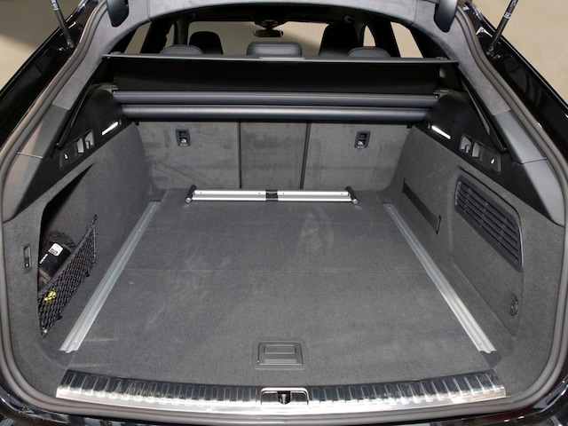 Audi A6 e-tron Avant Performance Quattro