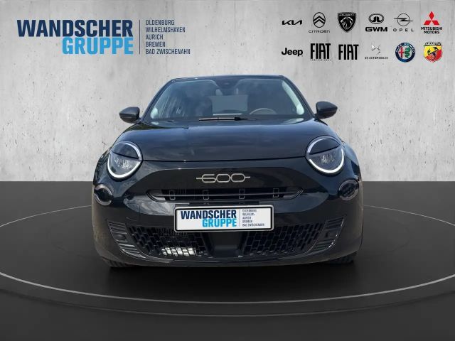 Fiat 600e 1.2 ''LED''CarPlay''Klima''