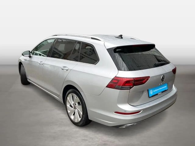 Volkswagen Golf 2.0 TDI DSG Style Variant