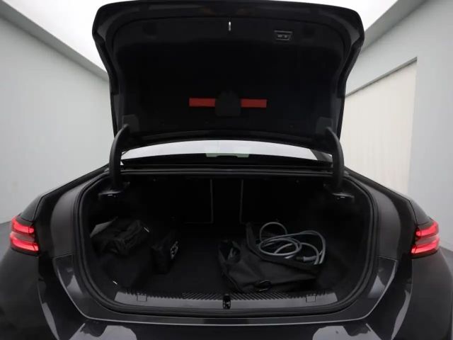 BMW M5 Drive pro Sedan