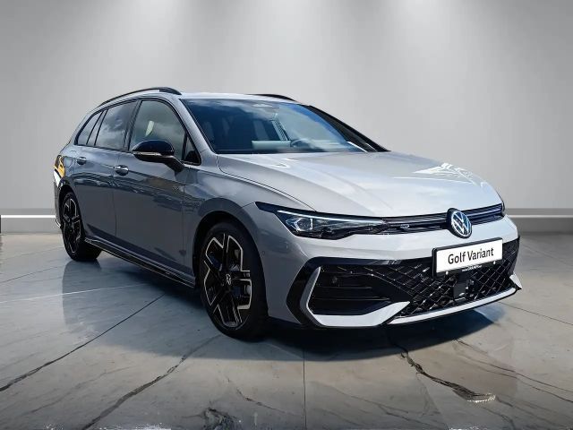 Volkswagen Golf R-Line Variant