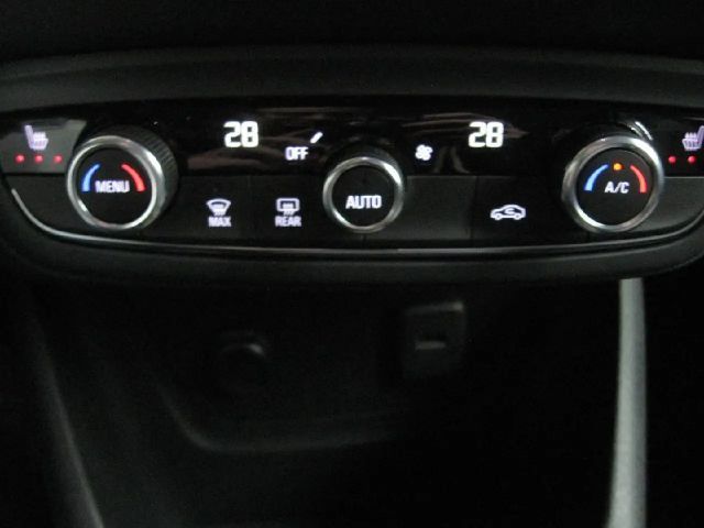 Opel Crossland X Elegance