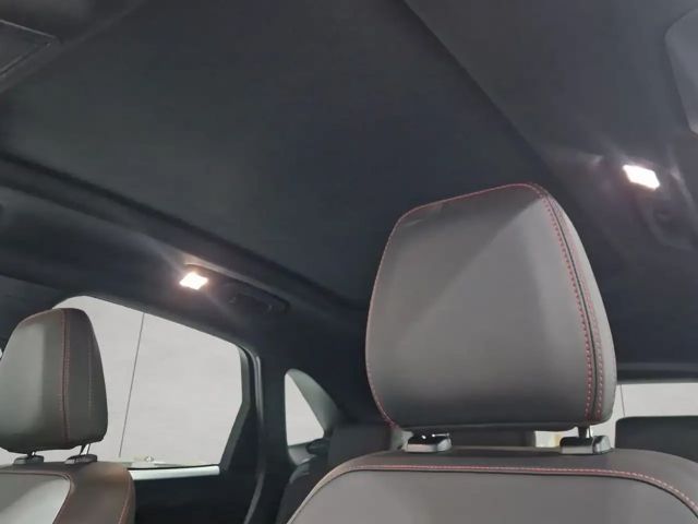 Ford Kuga Plug in Hybrid ST Line X