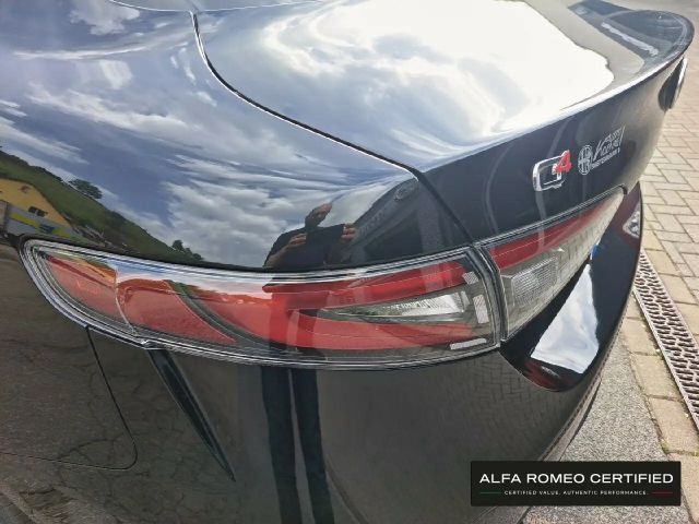 Alfa Romeo Giulia AT8 Q4 Turbo Veloce