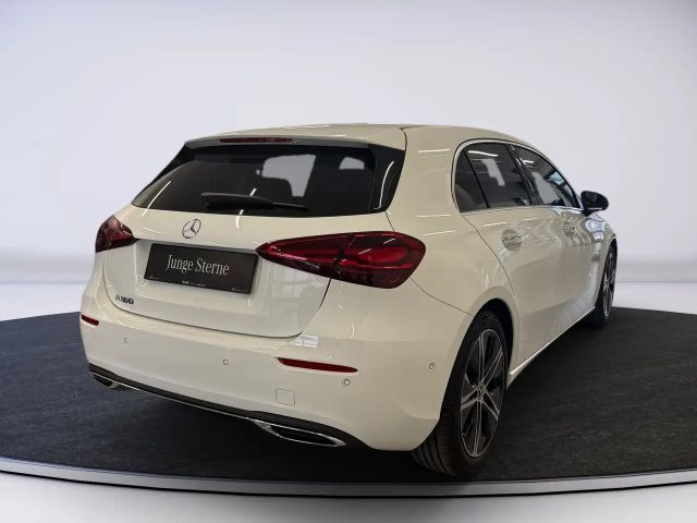 Mercedes-Benz A 180 Hatchback