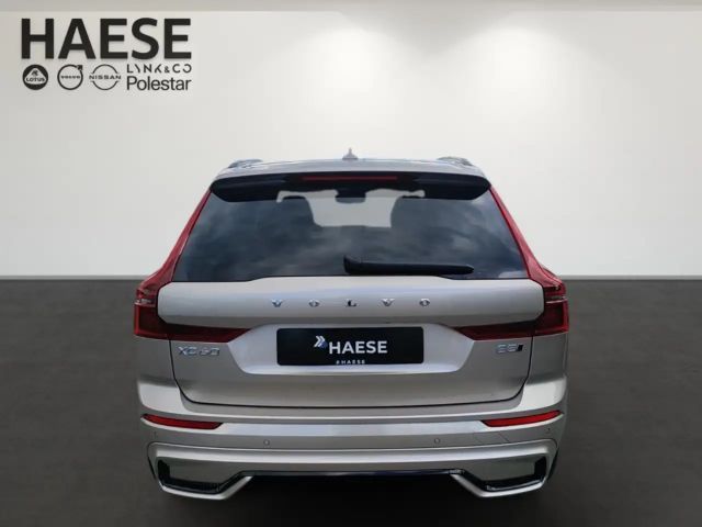 Volvo XC60 AWD Dark Plus