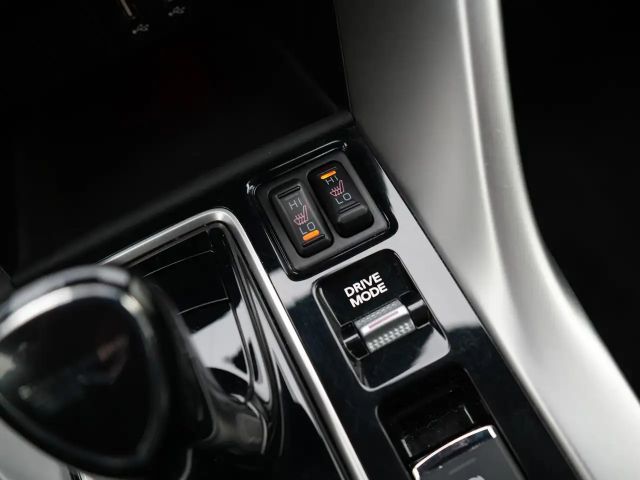 Mitsubishi Eclipse Cross 4WD