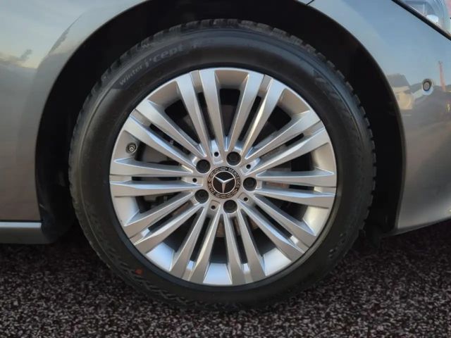 Mercedes-Benz C 200 dT 9GTronic LED+KAMERA+NAVI+SPUR+SHZ+VZA