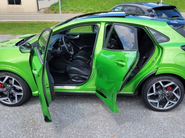 Ford Puma EcoBoost ST Line