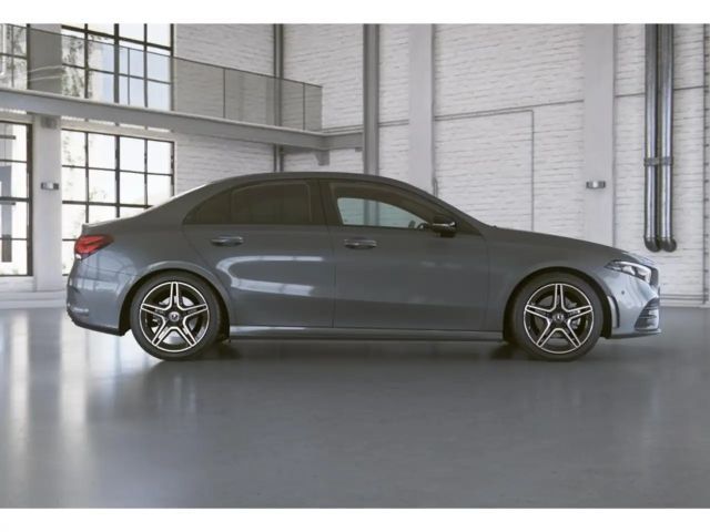 Mercedes-Benz A 200 AMG Line