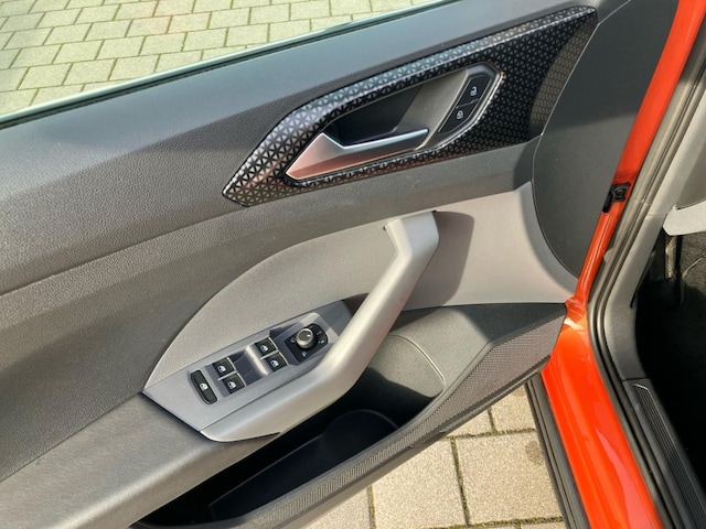 Volkswagen T-Cross 1.0 TSI DSG R-Line Style