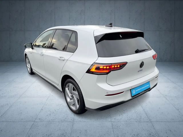 Volkswagen Golf Business GTE