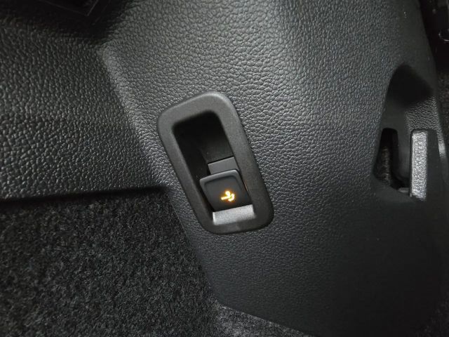 Volkswagen Golf Rabbit TSI