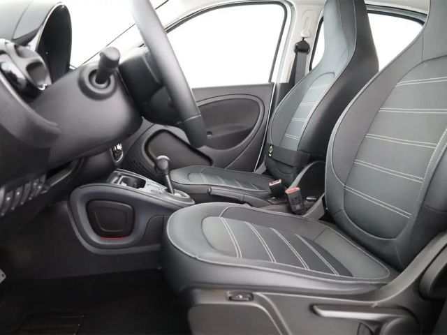 Smart EQ forfour smart EQ forfour NAVI LED Kamera Einparkh. Sitzhzg