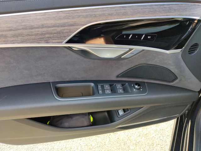 Audi A8 50 TDI Lang Quattro