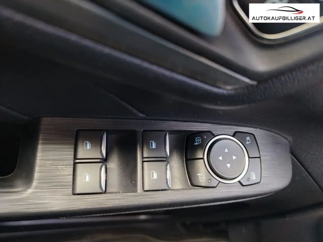 Ford Kuga Plug in Hybrid Titanium X