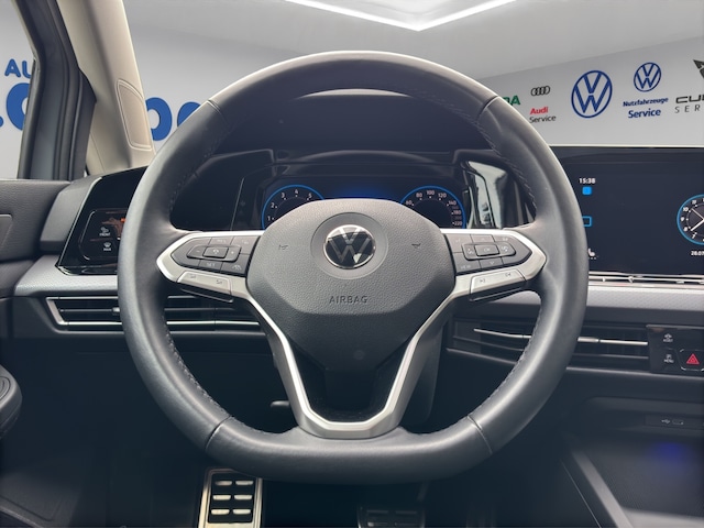 Volkswagen Golf 1.5 eTSI DSG Golf VIII