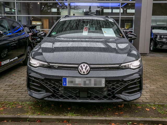 Volkswagen Golf 1.5 eTSI R-Line Variant