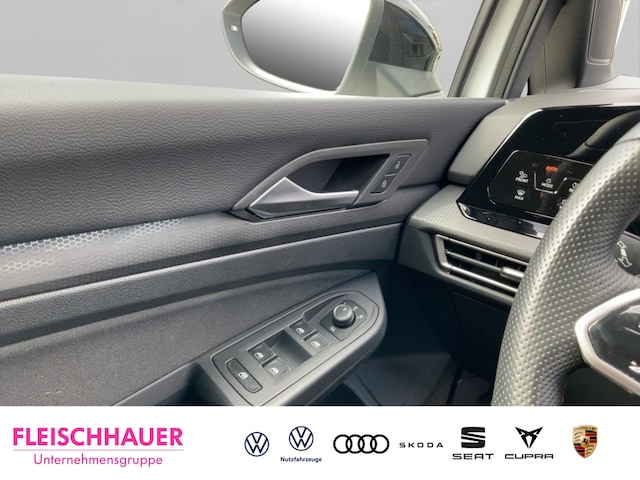 Volkswagen Golf 2.0 TSI Golf VIII