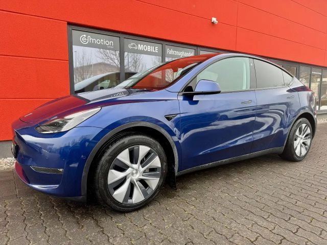 Tesla Model Y AWD Long Range