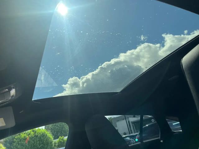 Mercedes-Benz CLA 180 AMG Line Shooting Brake