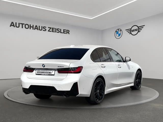 BMW 330 330i M-Sport Sedan xDrive