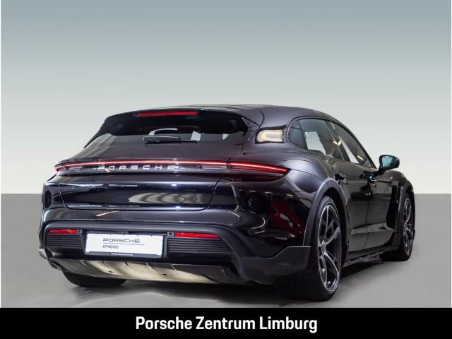 Porsche Taycan 4 Cross Turismo