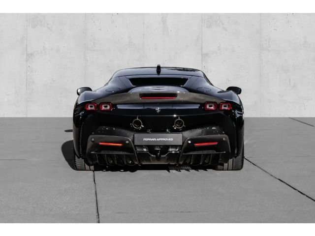Ferrari SF90 Stradale
