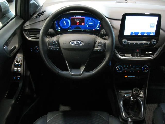 Ford Puma EcoBoost Titanium