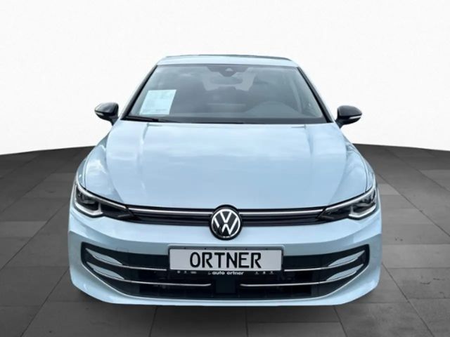 Volkswagen Golf 1.5 TSI Golf VIII