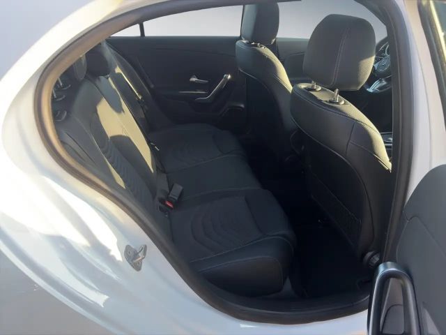 Mercedes-Benz A 180 Progressive