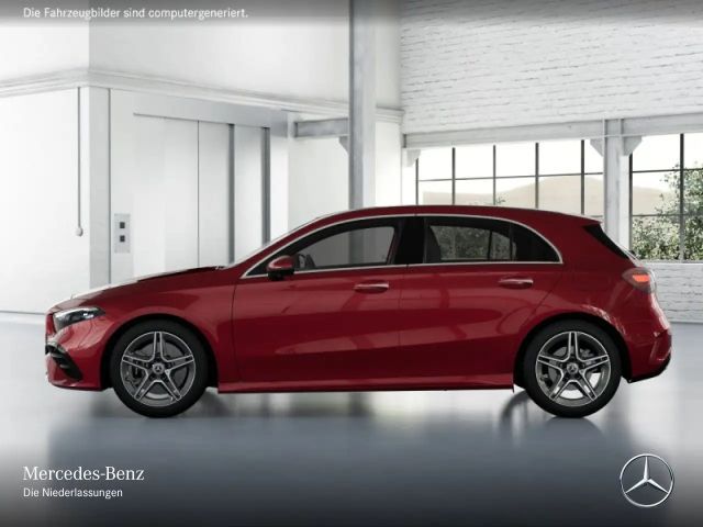 Mercedes-Benz A 220 4MATIC AMG Line