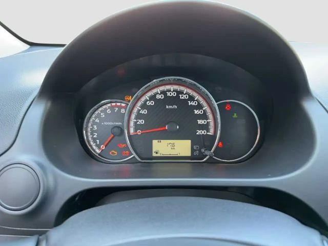 Mitsubishi Space Star Star