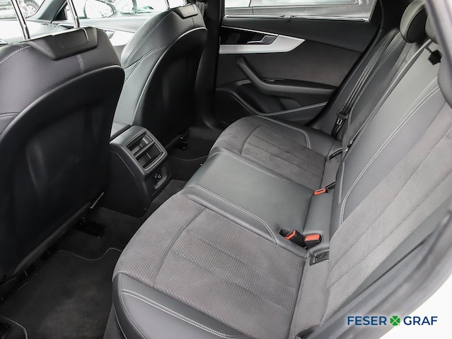 Audi A4 30 TDI Avant S-Tronic