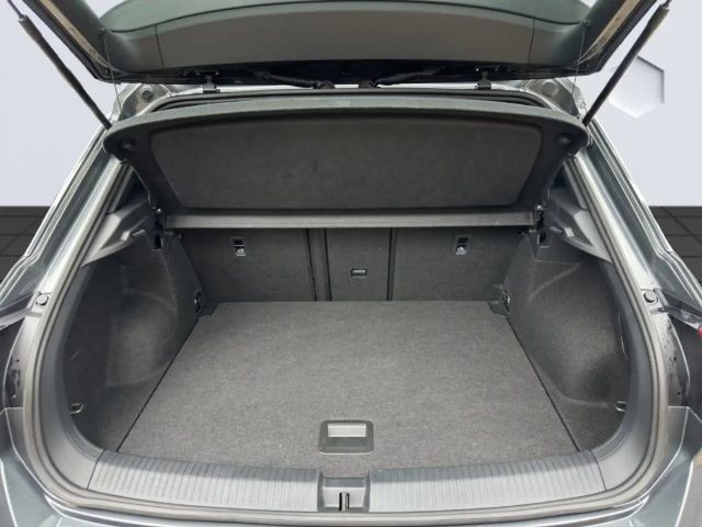 Volkswagen T-Roc 1.5 TSI DSG R-Line