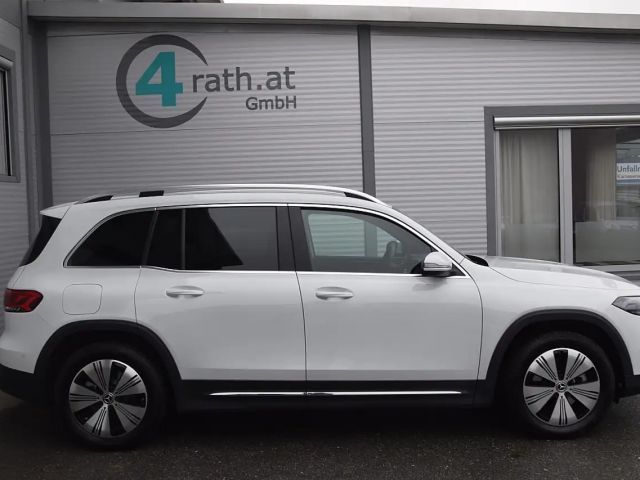 Mercedes-Benz EQB 300 4MATIC