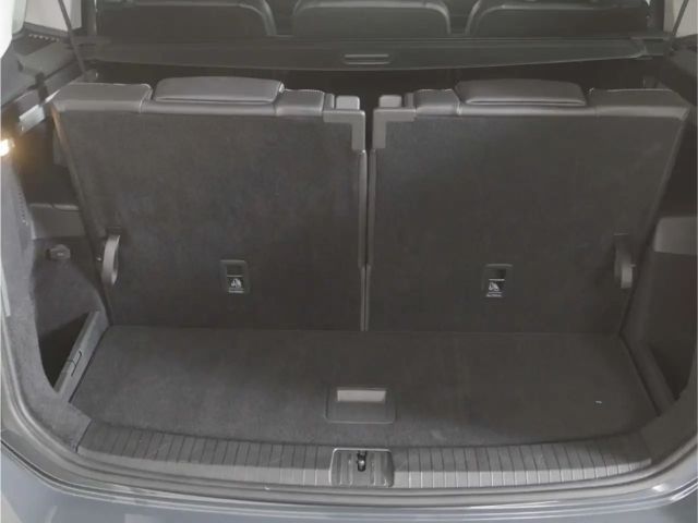 Volkswagen Touran 1.5 TSI DSG