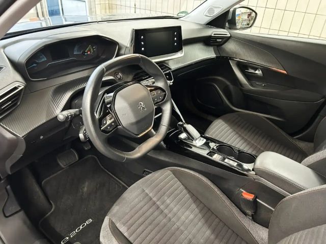 Peugeot E-2008 Active Pack