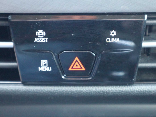 Volkswagen Golf Life Variant