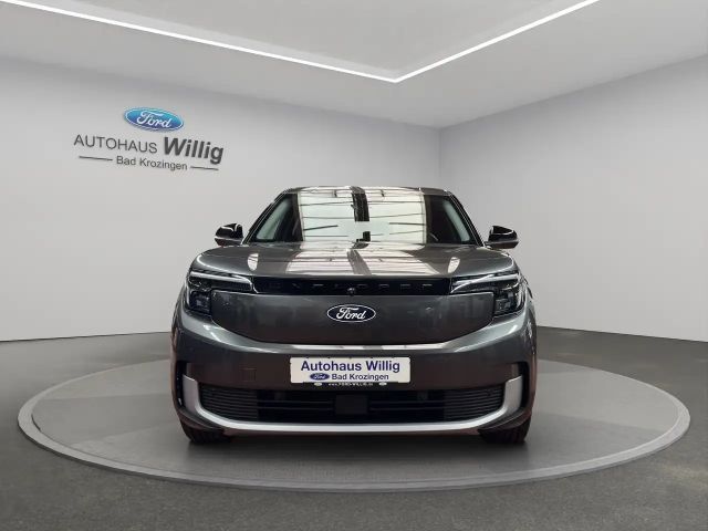 Ford Explorer Premium RWD