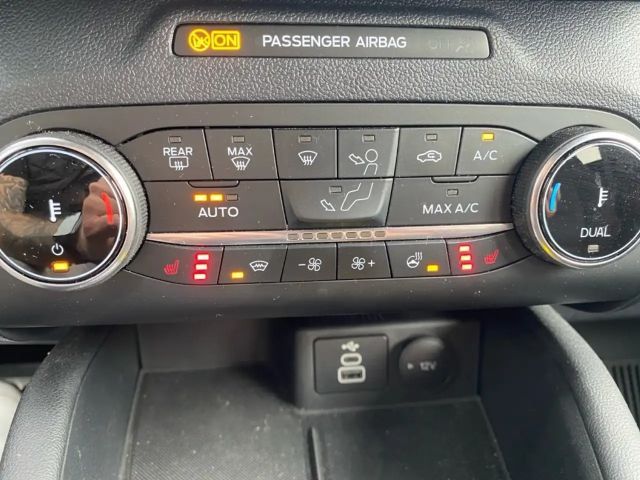 Ford Kuga Hybrid ST Line