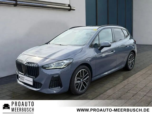BMW 220 220i Active Tourer M-Sport Sedan