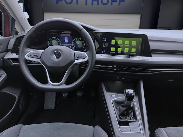 Volkswagen Golf 1.5 TSI Style Variant