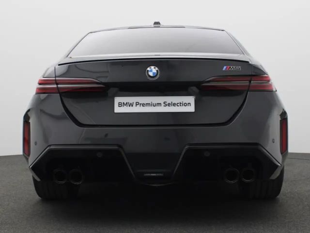 BMW M5 Drive pro Sedan