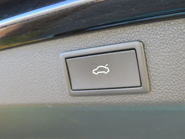 Skoda Superb 2.0 TSI Combi Sportline