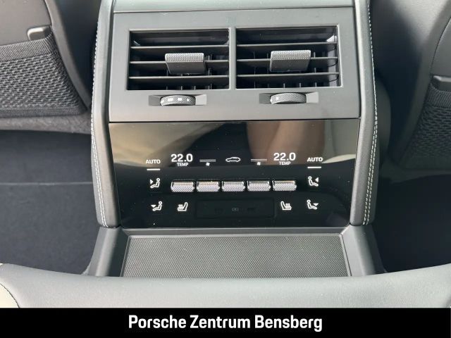 Porsche Panamera 4 E-Hybrid