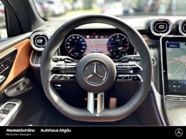 Mercedes-Benz GLC 300 4MATIC AMG Line GLC 300 d