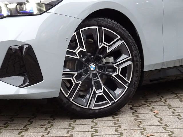 BMW 520 520d M-Sport Touring