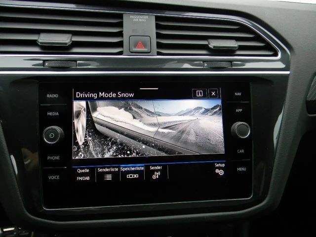 Volkswagen Tiguan DSG R-Line Style