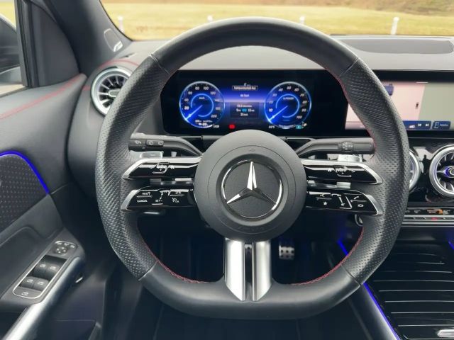 Mercedes-Benz EQA 300 4MATIC AMG Line